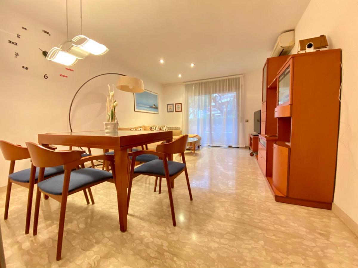 Apartment Rambla Tarragona Free Parking Екстер'єр фото