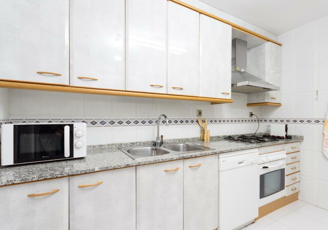 Apartment Rambla Tarragona Free Parking Екстер'єр фото