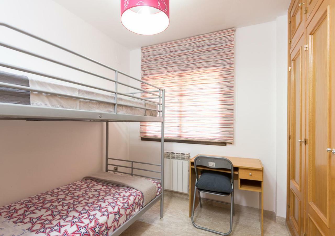 Apartment Rambla Tarragona Free Parking Екстер'єр фото