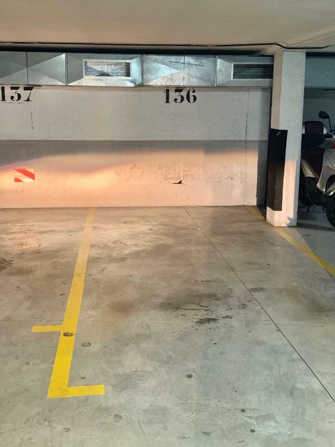 Apartment Rambla Tarragona Free Parking Екстер'єр фото